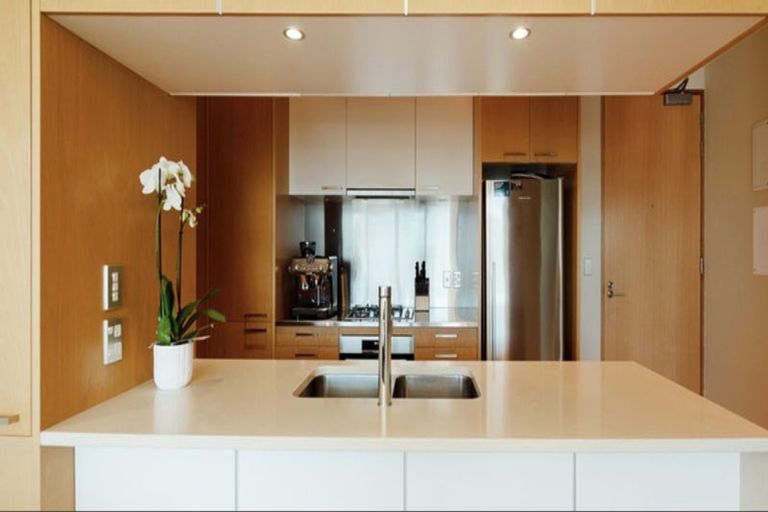 Photo of property in Chews Lane Apartments, 11g/9 Chews Lane, Wellington Central, Wellington, 6011