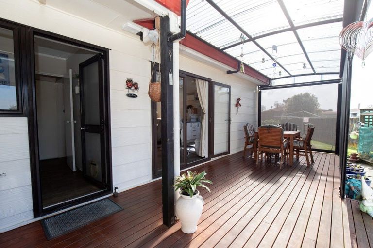 Photo of property in 5 Parfitt Place, Ngatea, 3503