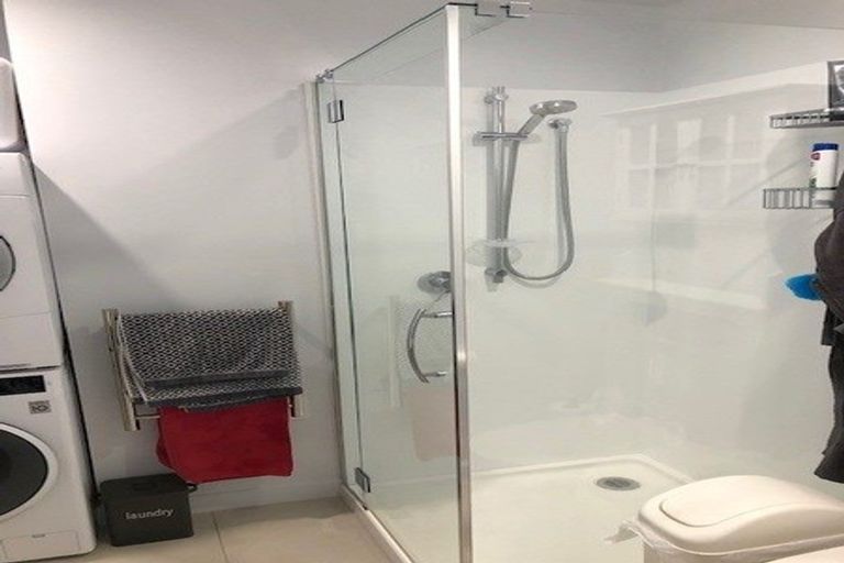 Photo of property in Frank Sargeson Apts, 503/80 Anzac Street, Takapuna, Auckland, 0622