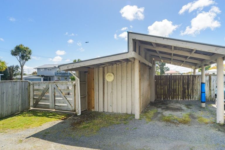 Photo of property in 24 Dundas Road, Sanson, 4817