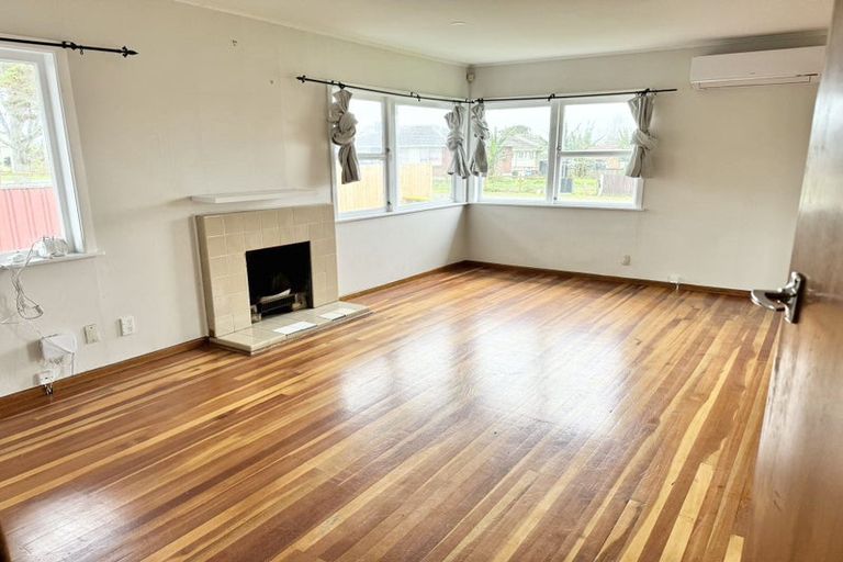 Photo of property in 4 Proctor Place, Mangere, Auckland, 2022