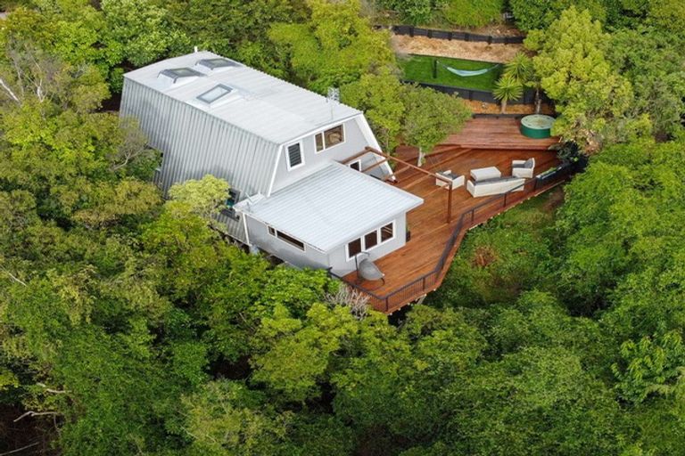 Photo of property in 70 Waipapa Avenue, Diamond Harbour, 8972