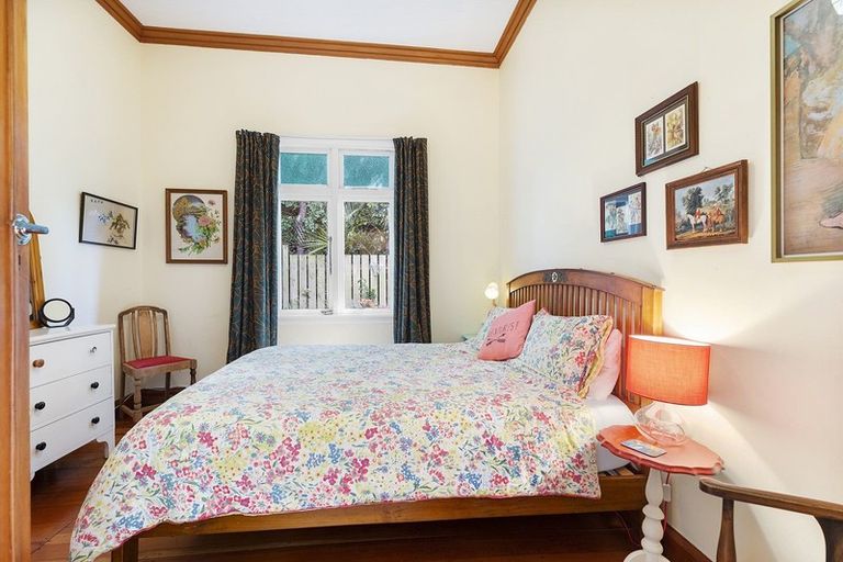 Photo of property in 75 Grafton Road, Roseneath, Wellington, 6011