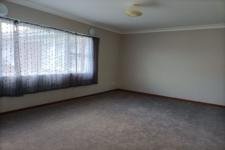 Photo of property in 4/62 Great South Road, Papakura, 2110