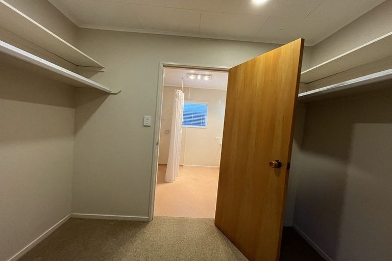 Photo of property in 50b Karina Road, Merrilands, New Plymouth, 4312