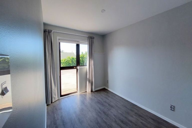 Photo of property in 5 Reynolds Place, Torbay, Auckland, 0630