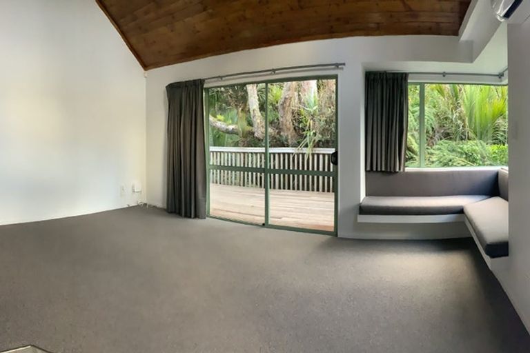 Photo of property in 1/24 Opahi Bay Road, Mahurangi West, Warkworth, 0983