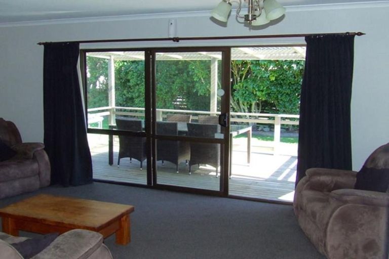 Photo of property in 3a Culzean Grove, Bell Block, New Plymouth, 4312