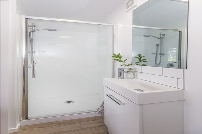 Photo of property in 11b Caroline Street, Mount Victoria, Wellington, 6011