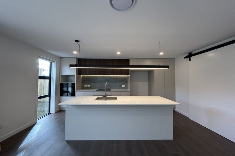 Photo of property in 12 Grain Close, Jacks Point, 9371