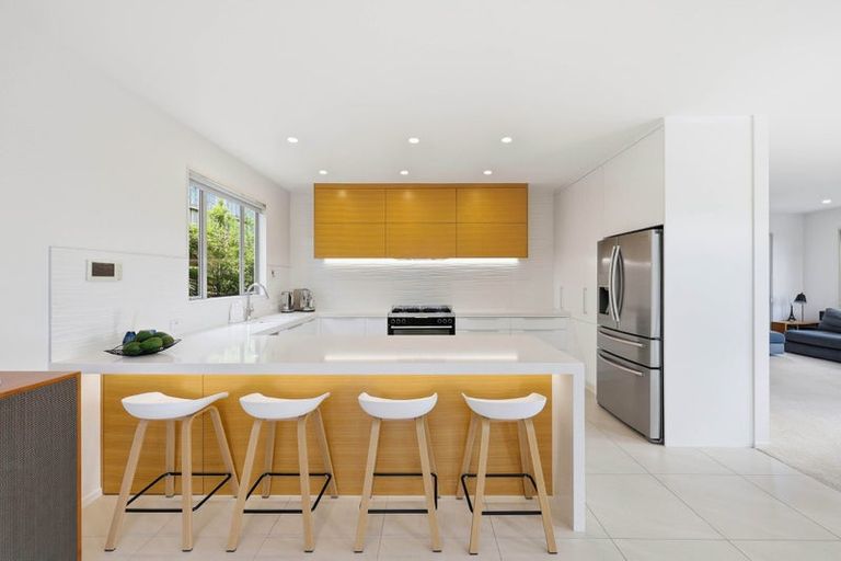 Photo of property in 18b Leafield Crescent, Henderson, Auckland, 0612