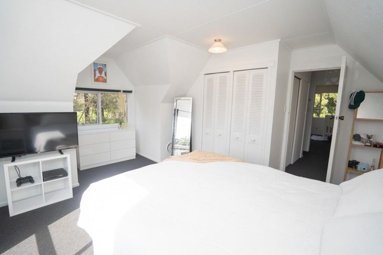 Photo of property in 8 Elizabeth Place, Ferndale, New Plymouth, 4310