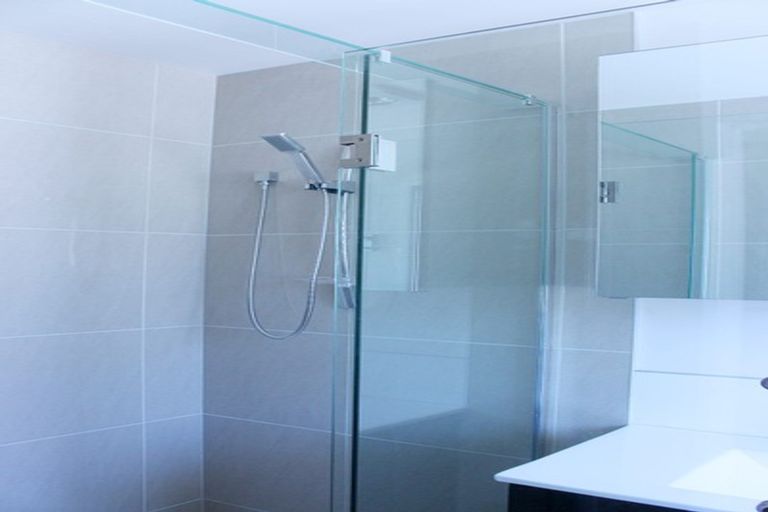 Photo of property in 48 Hooker Avenue, Bryndwr, Christchurch, 8053