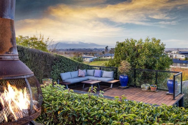 Photo of property in 8 Ridgetop Rise, Fairhall, Blenheim, 7272