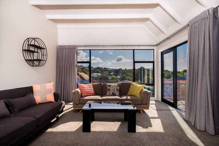 Photo of property in 12 Mccrea Street, Mornington, Dunedin, 9011