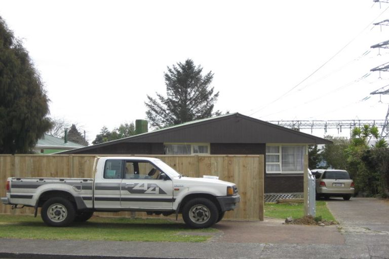 Photo of property in 9 Saxton Road, Upper Vogeltown, New Plymouth, 4310