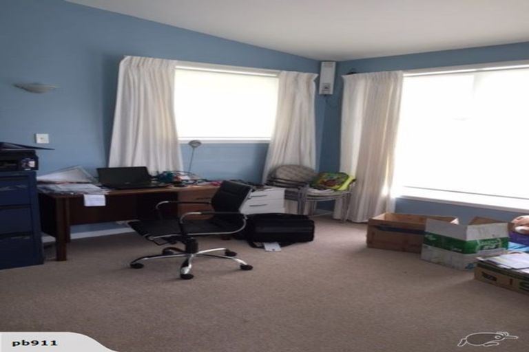 Photo of property in 64 Mayfair Crescent, Mairangi Bay, Auckland, 0630