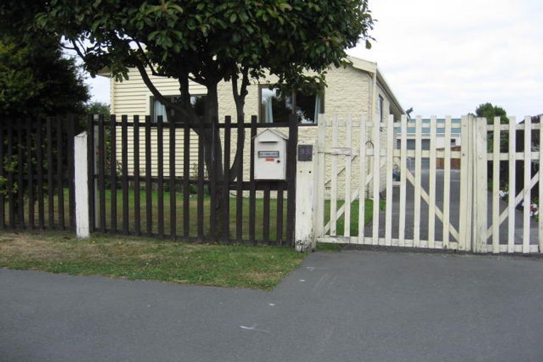 Photo of property in 95 Hansons Lane, Upper Riccarton, Christchurch, 8041