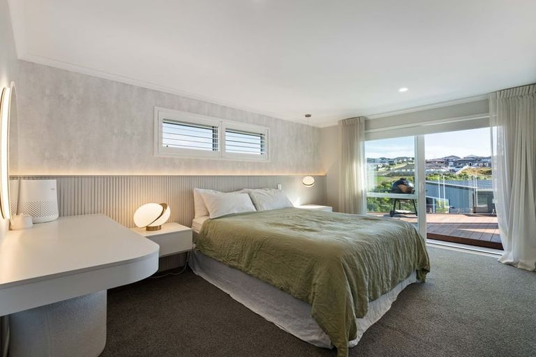 Photo of property in 17 Calder Crescent, Pokeno, 2402