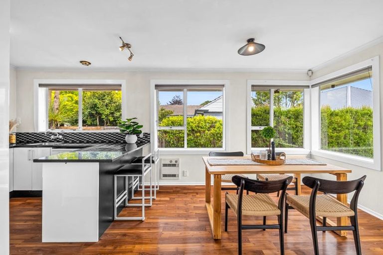 Photo of property in 135 Condell Avenue, Papanui, Christchurch, 8053