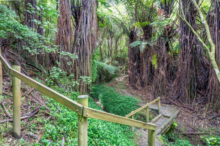 Photo of property in 66 Ringawhati Road, Otaki, 5583