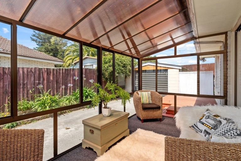 Photo of property in 2/132 Hay Street, Bromley, Christchurch, 8062