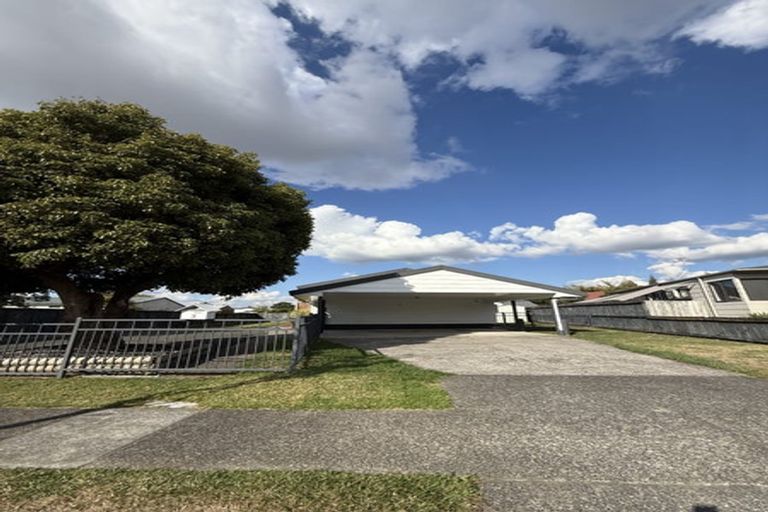 Photo of property in 3 Bartholomew Drive, Nawton, Hamilton, 3200