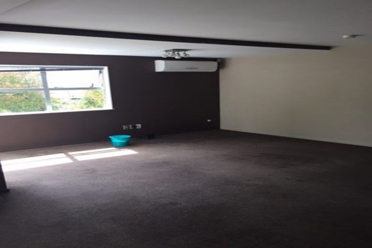 Photo of property in 14 Defoe Place, Waltham, Christchurch, 8023