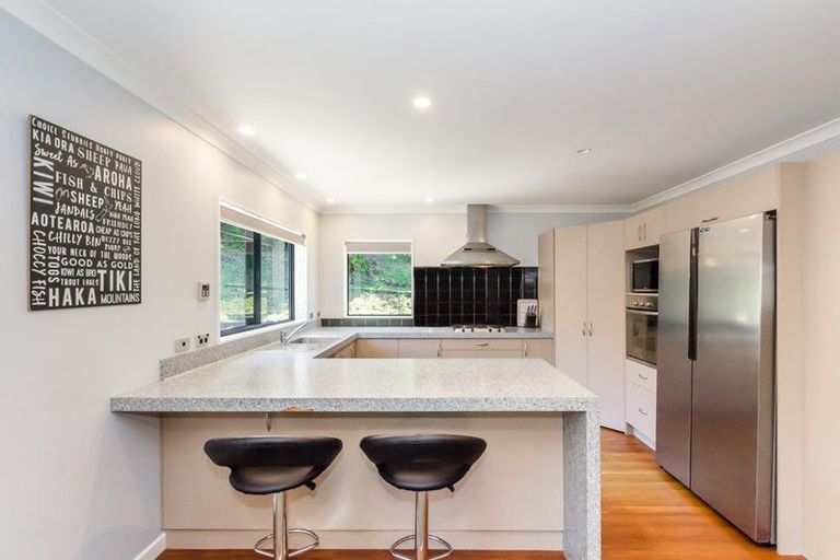 Photo of property in 25 Cascade Way, Paraparaumu, 5032