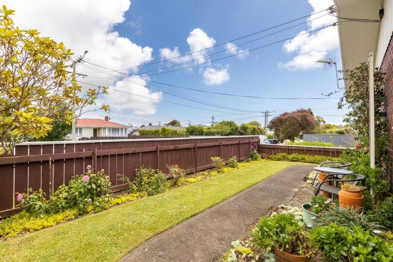 Photo of property in 3c Bideford Street, Brooklands, New Plymouth, 4310