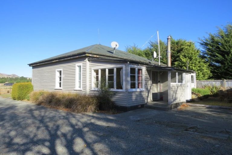 Photo of property in 2048 Fairlie Tekapo Road, Burkes Pass, Fairlie, 7987