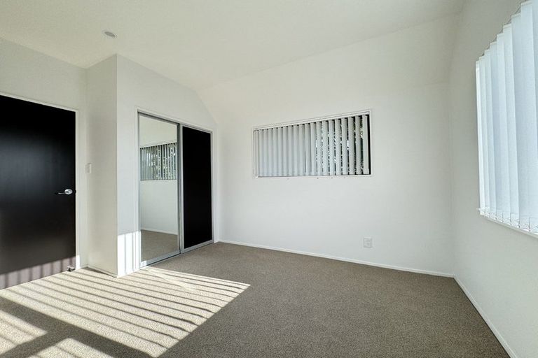 Photo of property in 3/64 Kaikoura Street, Maupuia, Wellington, 6022