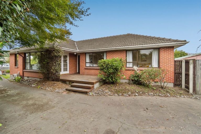 Photo of property in 3 Chedworth Avenue, Bishopdale, Christchurch, 8053