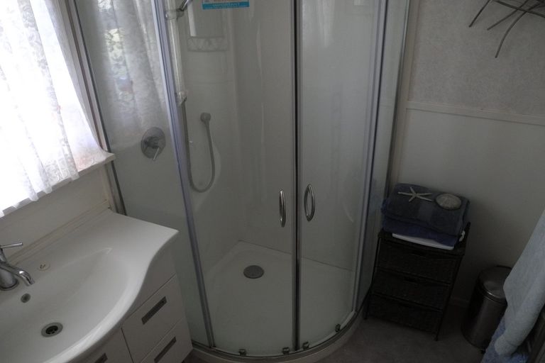 Photo of property in 42 Parsonage Road, Waimate, 7924