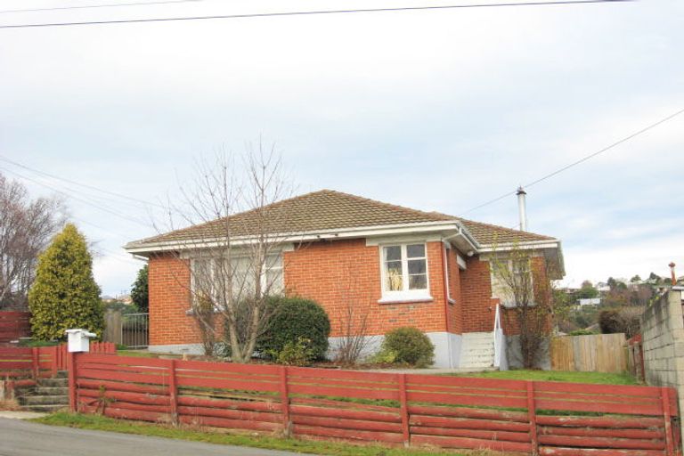 Photo of property in 321 Kenmure Road, Kenmure, Dunedin, 9011