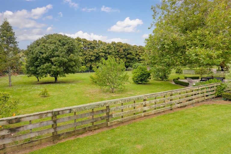 Photo of property in 173 Taha Road, Waimauku, 0881