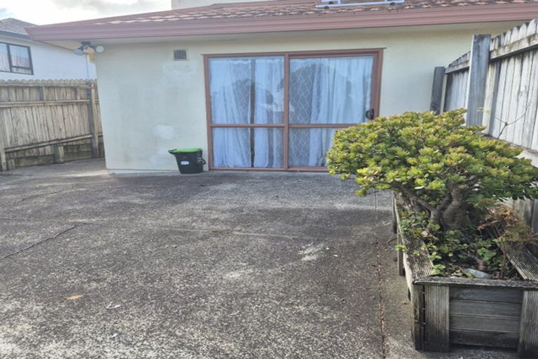 Photo of property in 7 Figtree Terrace, Goodwood Heights, Auckland, 2105