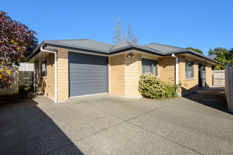 Photo of property in 6a Sharyn Place, Brookfield, Tauranga, 3110