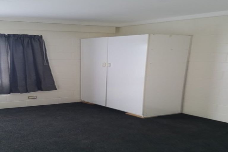 Photo of property in 14 Tatyana Place, Massey, Auckland, 0614