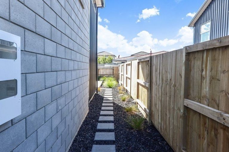 Photo of property in 2 Garnett Avenue, Forest Lake, Hamilton, 3200