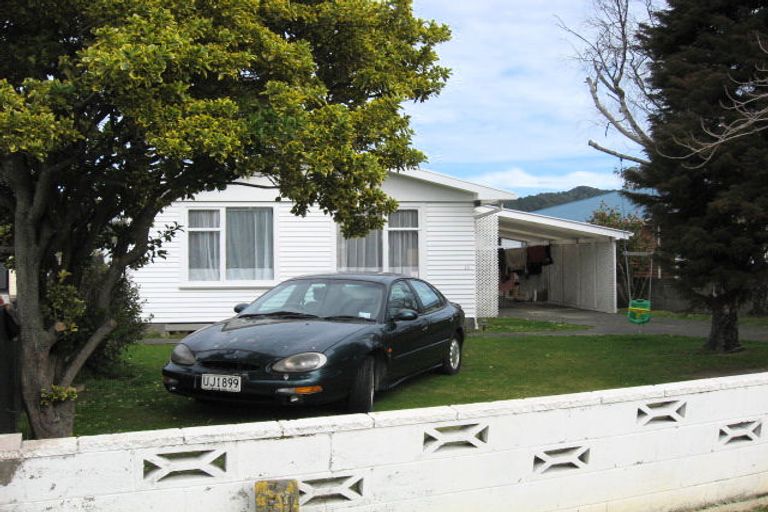 Photo of property in 13 Bythell Street, Wainuiomata, Lower Hutt, 5014