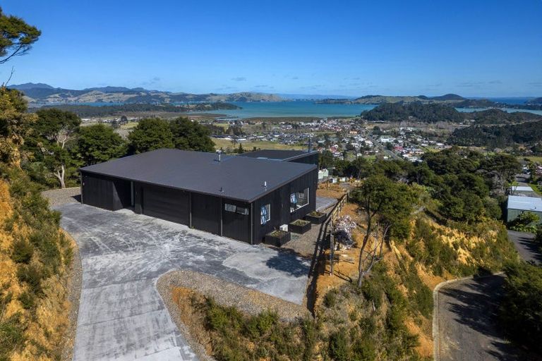Photo of property in 570 Edward Street, Coromandel, 3506