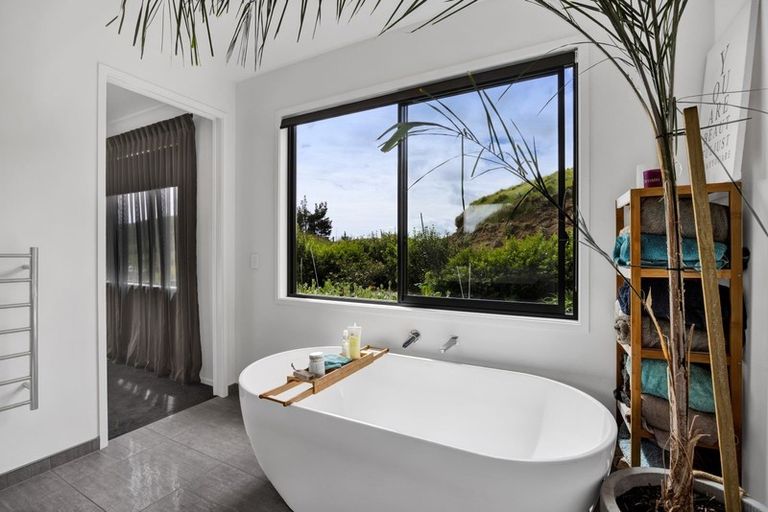 Photo of property in 511 Plymouth Road, Koru, New Plymouth, 4374