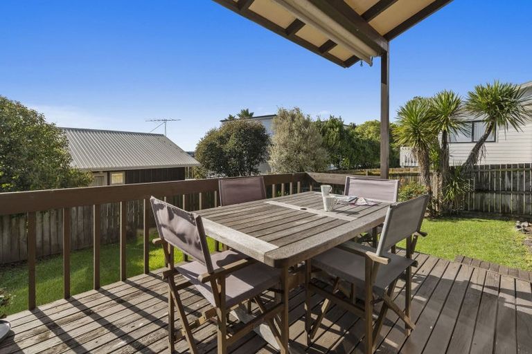 Photo of property in 2/161 Stredwick Drive, Torbay, Auckland, 0630