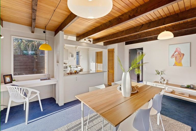 Photo of property in 19a Bahama Crescent, Paraparaumu Beach, Paraparaumu, 5032