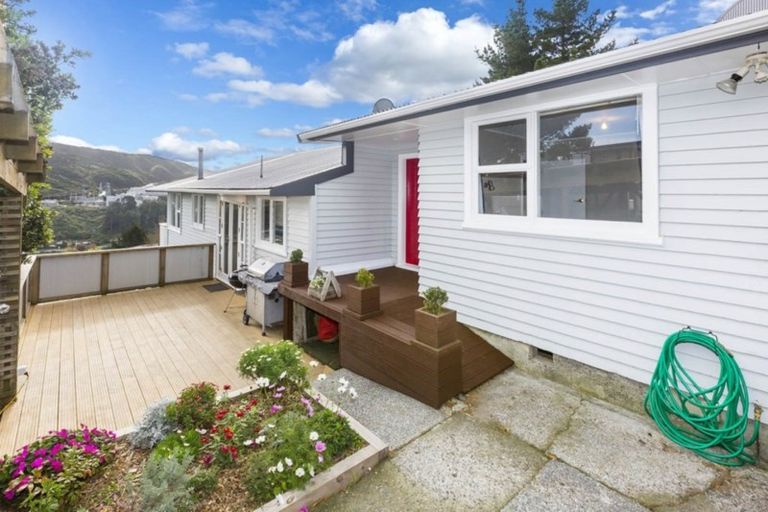 Photo of property in 69 Lord Street, Stokes Valley, Lower Hutt, 5019