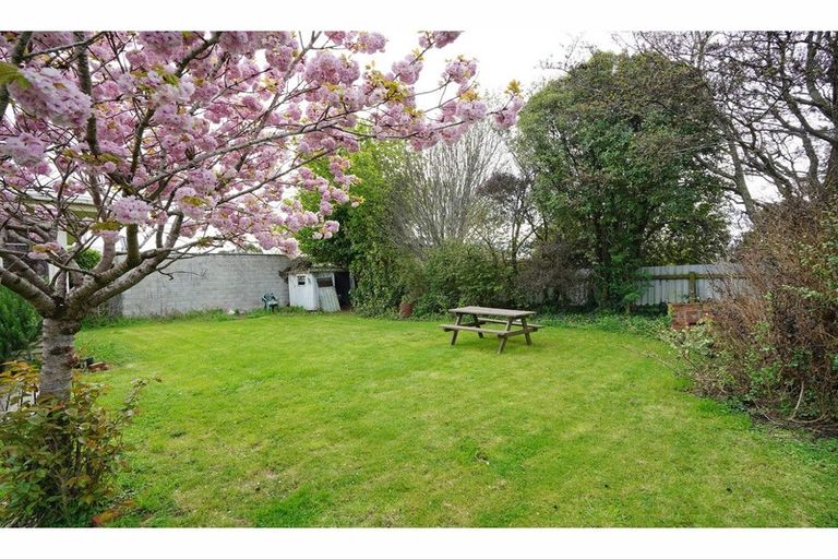 Photo of property in 150 Bay Road, Grasmere, Invercargill, 9810