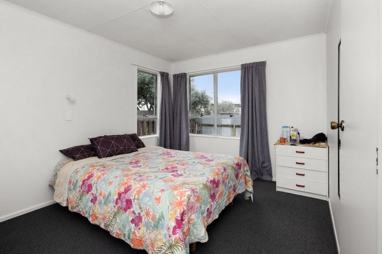Photo of property in 2/36 Massey Crescent, Marewa, Napier, 4110