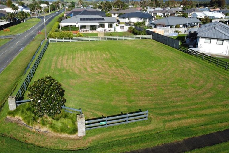 Photo of property in 1 Glen Wallace Road, Waipu, 0510