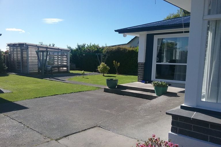 Photo of property in 42 Parsonage Road, Waimate, 7924